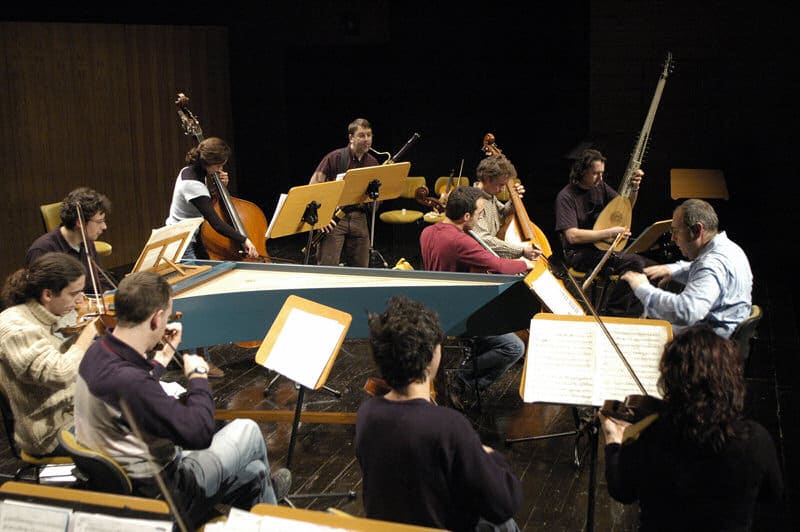 SCHUMAN PELA ORQUESTRA «DIVINO SOSPIRO»