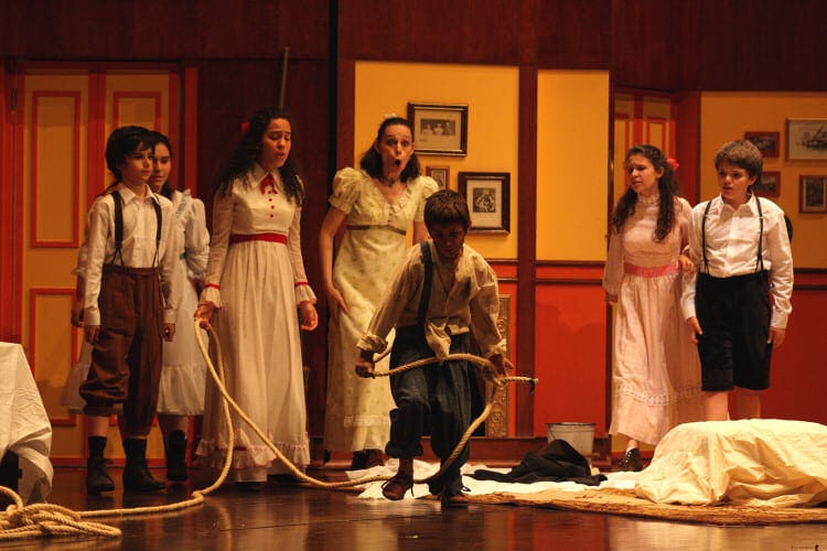 VAMOS FAZER UMA ÓPERA
