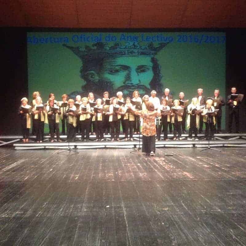Estudantes fazem a festa no TMJB
