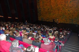 CTA em festa: “Abram alas para o teatro”