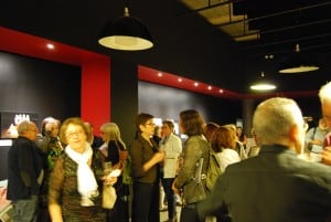 Já é conhecido o trabalho que a Companhia de Teatro de Almada desenvolve com as escolas e outras entidades no sentido de as aproximar do interesse pelo teatro.